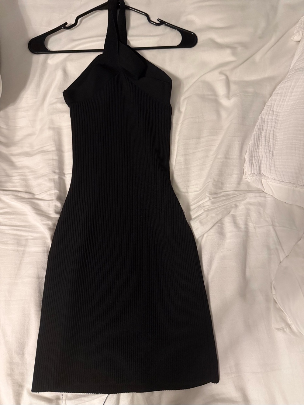 Babaton Aritzia Ribbed Crisscross Halter Bodycon Dress - Black - Picture 3 of 4
